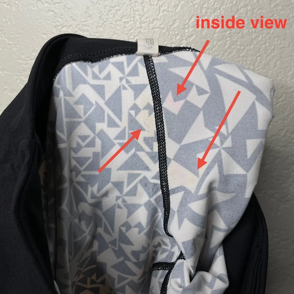 Lorna Jane Leggings Geometric Pattern Black & White Activewear Workout - Picture 13 of 13